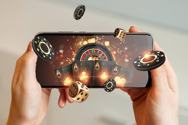 okesultan mobile app interface showing slot tournaments and live casino options